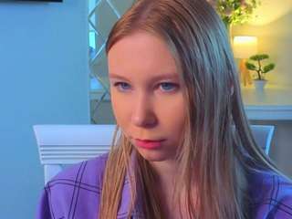 Live webcam model wildatollman on Soda Cams