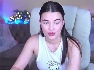 Live webcam model yourlolabunny on Soda Cams