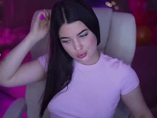 yourlolabunny's CamSoda show and profile