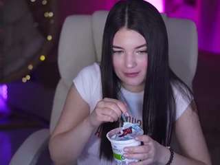 yourlolabunny live cam profile