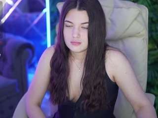 le modèle yourlolabunny est en webcam porno dans un show sur le site camsoda, il possède les tags suivants: ahegao,black hair,blue eyes,erotic dance,no drinking,skinny,spanking,striptease,tattoos,yoga,big tits,hd