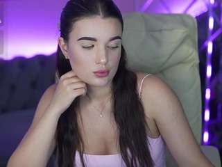 YourLolaBunny live cam preview