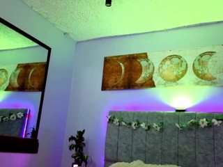 antonellastarr Live Webcam on CamSoda