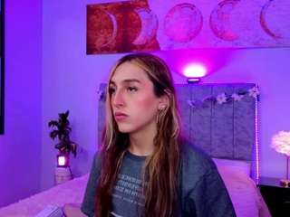 antonellastarr Live Webcam on CamSoda