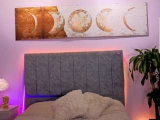 antonellastarr live cam profile