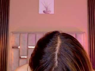 Live webcam model antonellastarr on Soda Cams