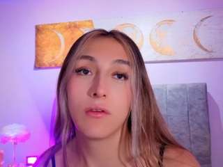 antonellastarr Live Webcam on CamSoda