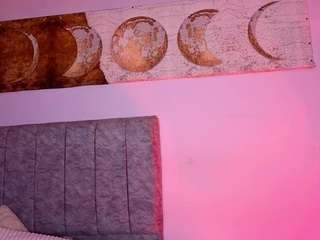 AntonellaStarr live cam preview