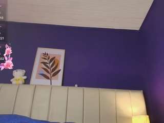 Live webcam model leeparis on Soda Cams