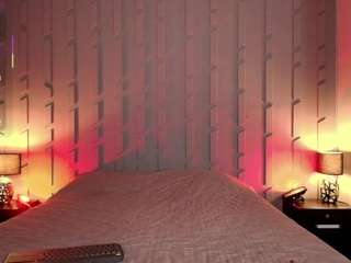 leeparis Live Webcam on CamSoda