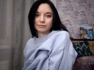 Live webcam model lunaconti on Soda Cams