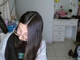 Live webcam model moon-dl on Soda Cams