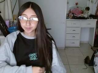 Live webcam model moon-dl on Soda Cams