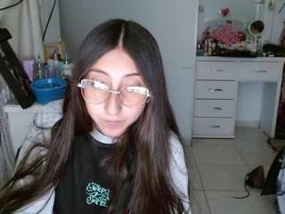 Live webcam model moon-dl on Soda Cams