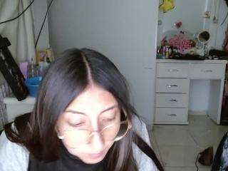 Live webcam model moon-dl on Soda Cams