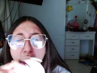 Live webcam model moon-dl on Soda Cams