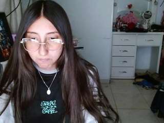 Live webcam model moon-dl on Soda Cams