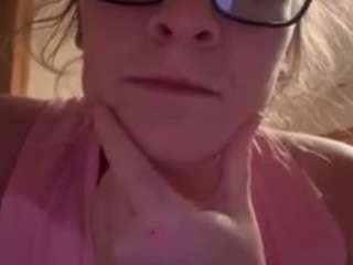 Live webcam model pawg21 on Soda Cams