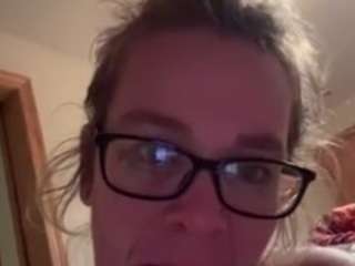 Live webcam model pawg21 on Soda Cams