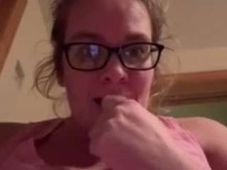 Live webcam model pawg21 on Soda Cams