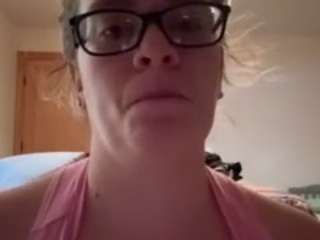 Live webcam model pawg21 on Soda Cams