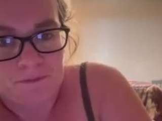 Live webcam model pawg21 on Soda Cams