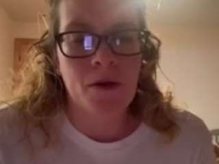 Live webcam model pawg21 on Soda Cams