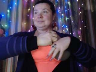 Live webcam model viplllaravip on Soda Cams