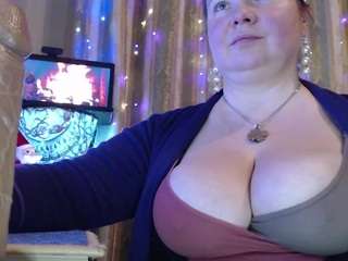 viplllaravip's CamSoda show and profile