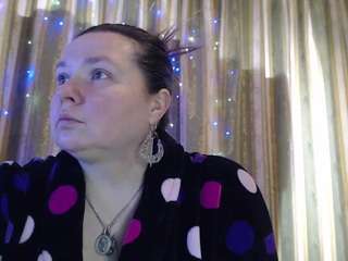 viplllaravip's CamSoda show and profile