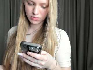 Live webcam model marchellebaldos on Soda Cams