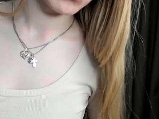 Live webcam model marchellebaldos on Soda Cams