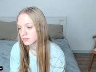 Live webcam model marchellebaldos on Soda Cams