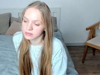 Live webcam model marchellebaldos on Soda Cams