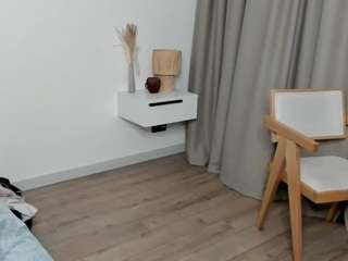 Live webcam model marchellebaldos on Soda Cams