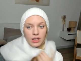 Live webcam model marchellebaldos on Soda Cams