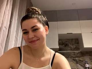 Live webcam model marianaberg on Soda Cams