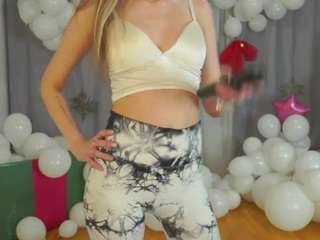 Live webcam model williemaecoggins on Soda Cams