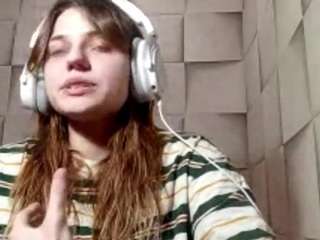  carolyneccleston chat room