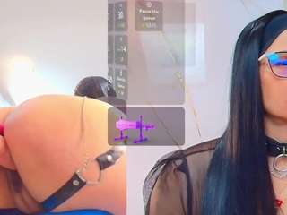 isis-car0lina live on CamSoda