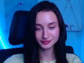 runadiva webcam camsoda model stream image