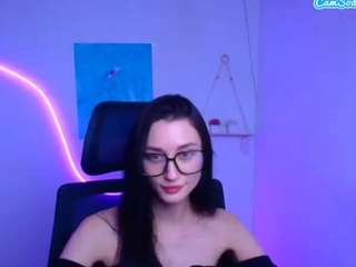 runadiva Live Webcam on CamSoda