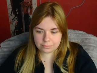 tinahollycotter's CamSoda show and profile