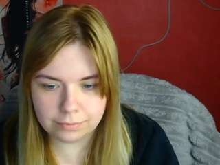 tinahollycotter's CamSoda show and profile