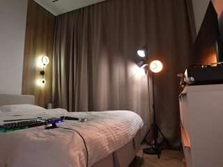 Live webcam model leysidee on Soda Cams