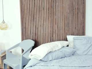 mariamore Live Webcam on CamSoda