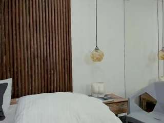 mariamore, female webcam model,  years old, on live webcam