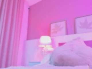 MariaMore live cam preview