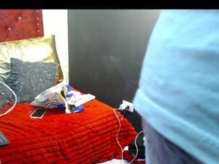 mely-foxxer-red Live Webcam on CamSoda