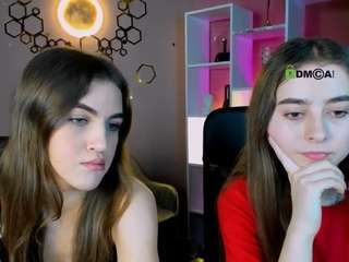 Live webcam model mia-winter on Soda Cams